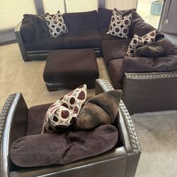 Sectional and Oversized Chair 