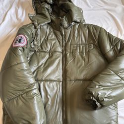 FTP Puffer jacket Sz XL