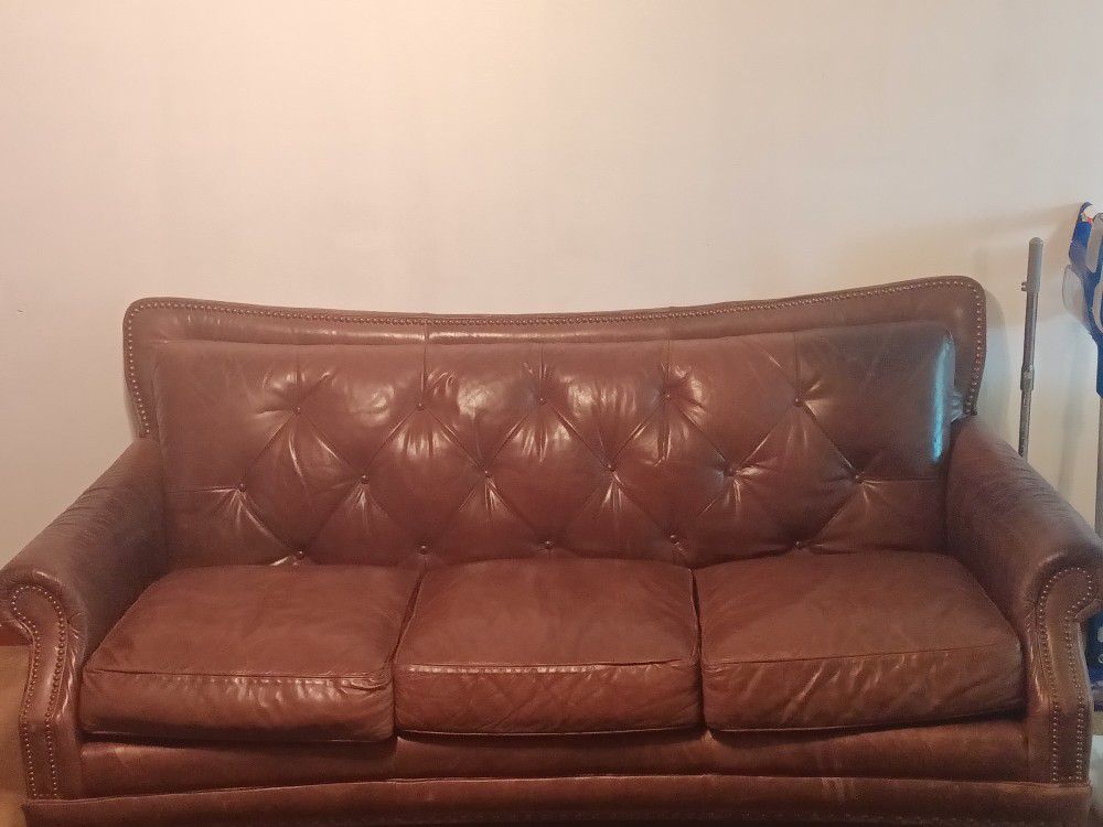 Beautiful Brown Leather Couch!!! 