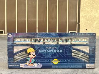 Disney Monorail….everything works!!