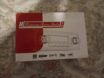 Premium retro radio