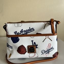 Dooney&Bourke
