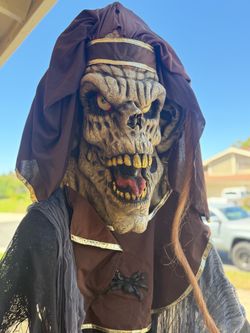 8’ Halloween decoration SCARY DEMON!!