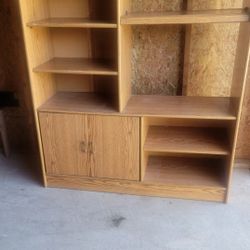 Entertainment center