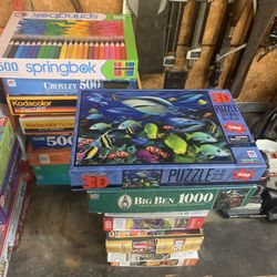 19 Puzzles (221pc-1,000pc) 