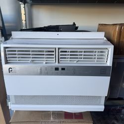 Perfect Aire 12000 BTU AIR CONDITIONER 