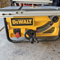 DeWalt 10-Inch Table Saw (DW745)