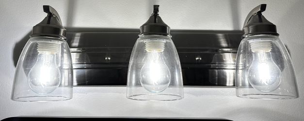 Bathroom Vanity Light