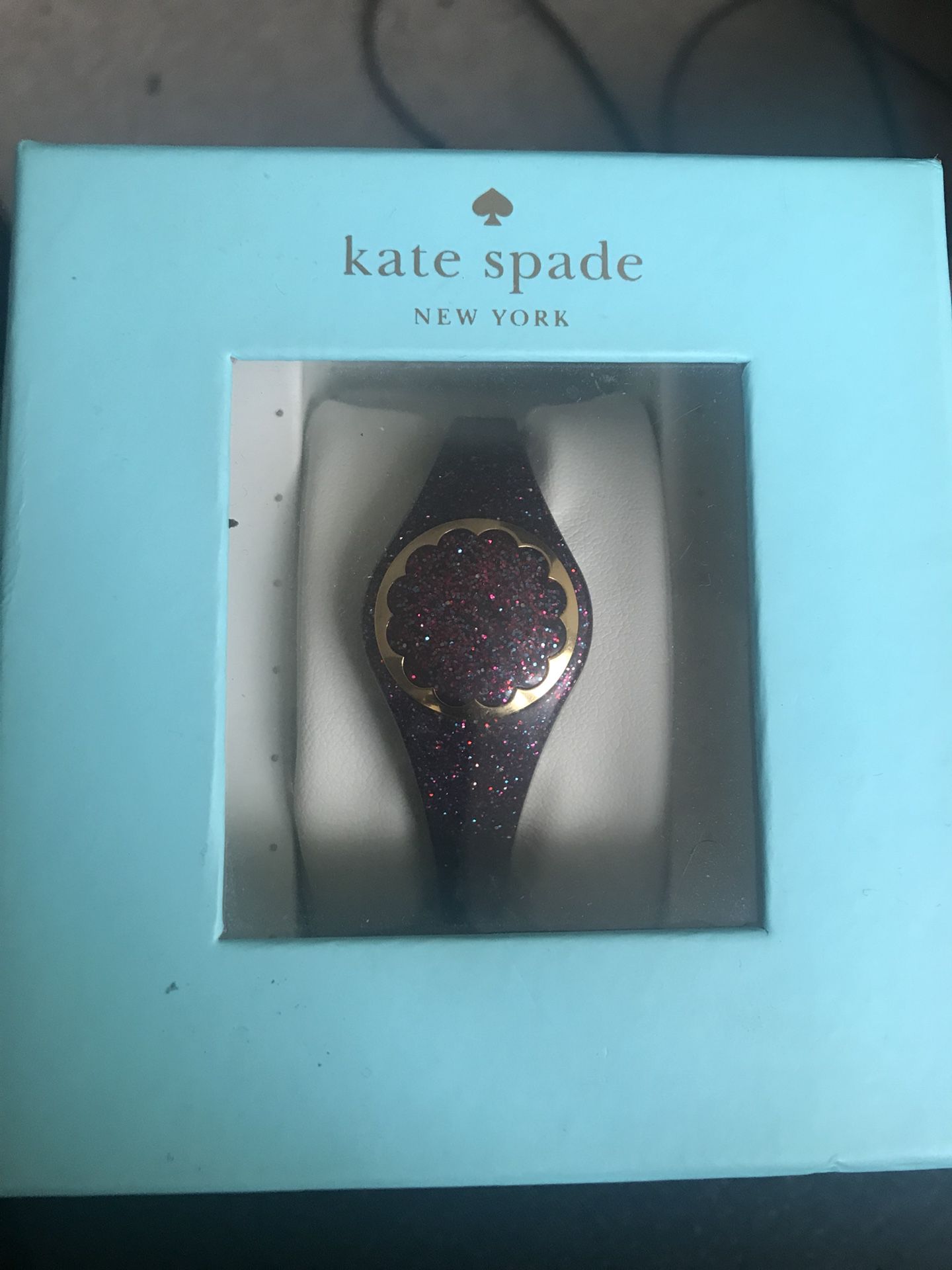 Kate Spade Bluetooth Smart Fitbit New York - Scallop Activity Tracker - Glitter Gold