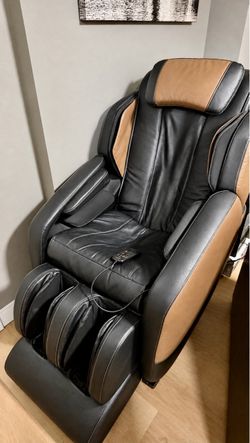 Brookestone antigravity massage chair