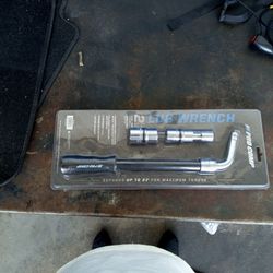 Lug Wrench