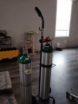 Empty tank with stand