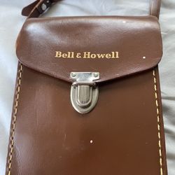 En Perfectas Condiciones.Vintage Bell & Howell Leather Camera Case - 1940s Classic