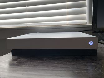 Xbox One X