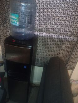 Water Dispenser 