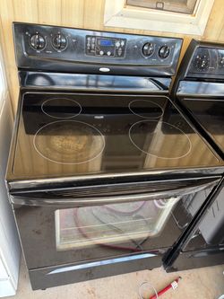 Whirlpool Black Electric Range Stove
