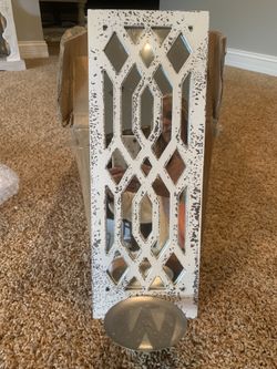 Wall sconces