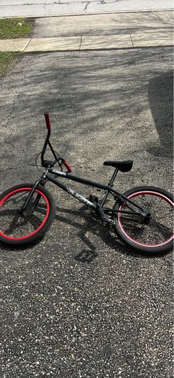 Subrosa BMX bike