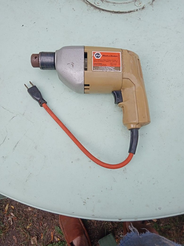 Black & Decker Drill