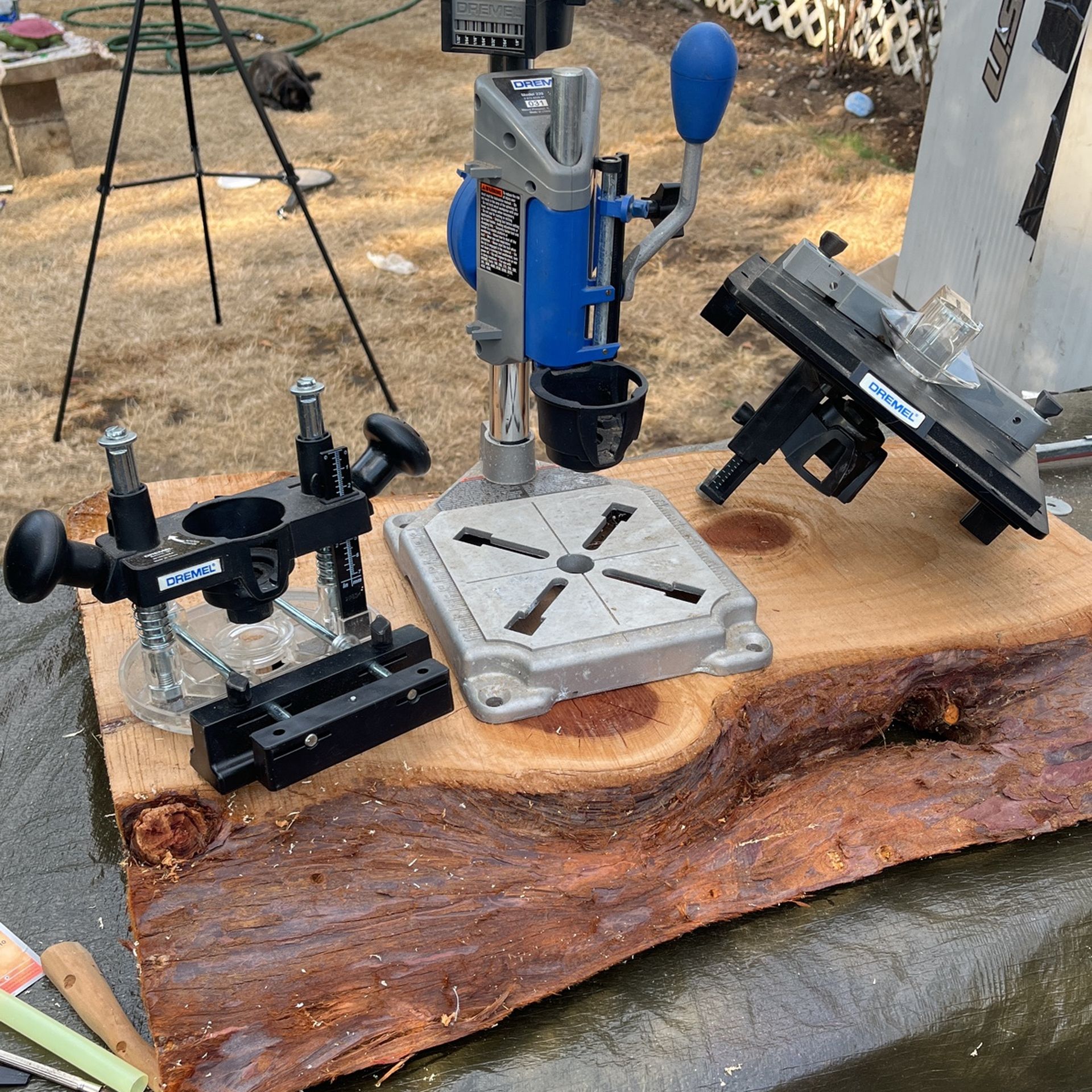Dremel Drill press, Plunge Router, And Router Table