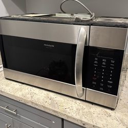 Frigidaire Gallery Microwave & Hood All In One