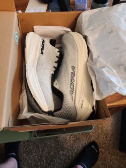 Altra Experience Flow 3