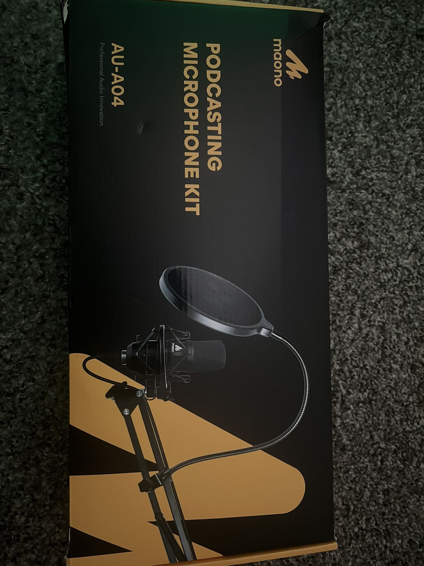 MAONO Podcasting Microphone Kit