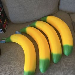 Needoh banana 🍌 $20