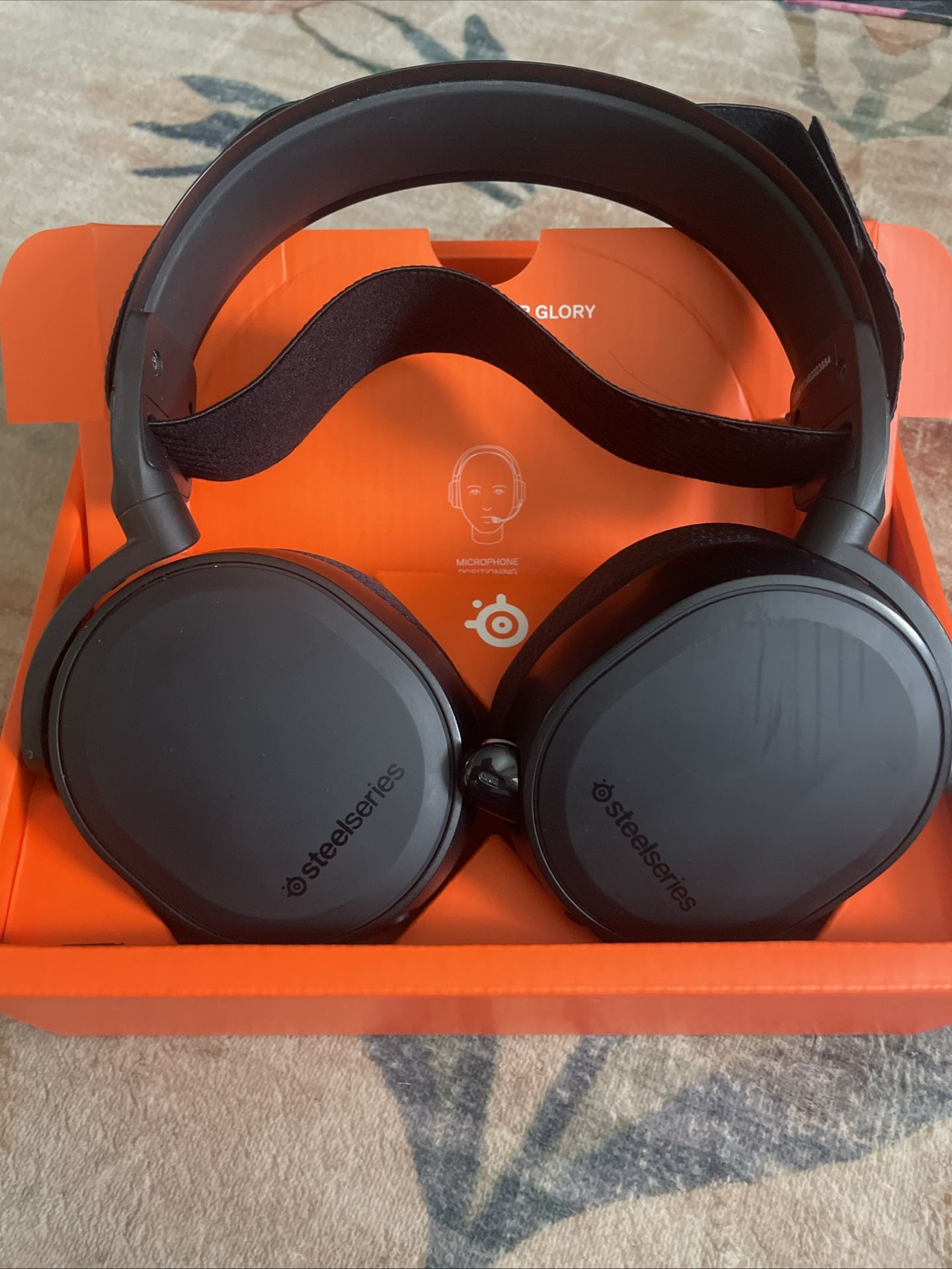 SteelSeries Arctis Nova 7 Wireless Over-Ear Gaming Headset - Black