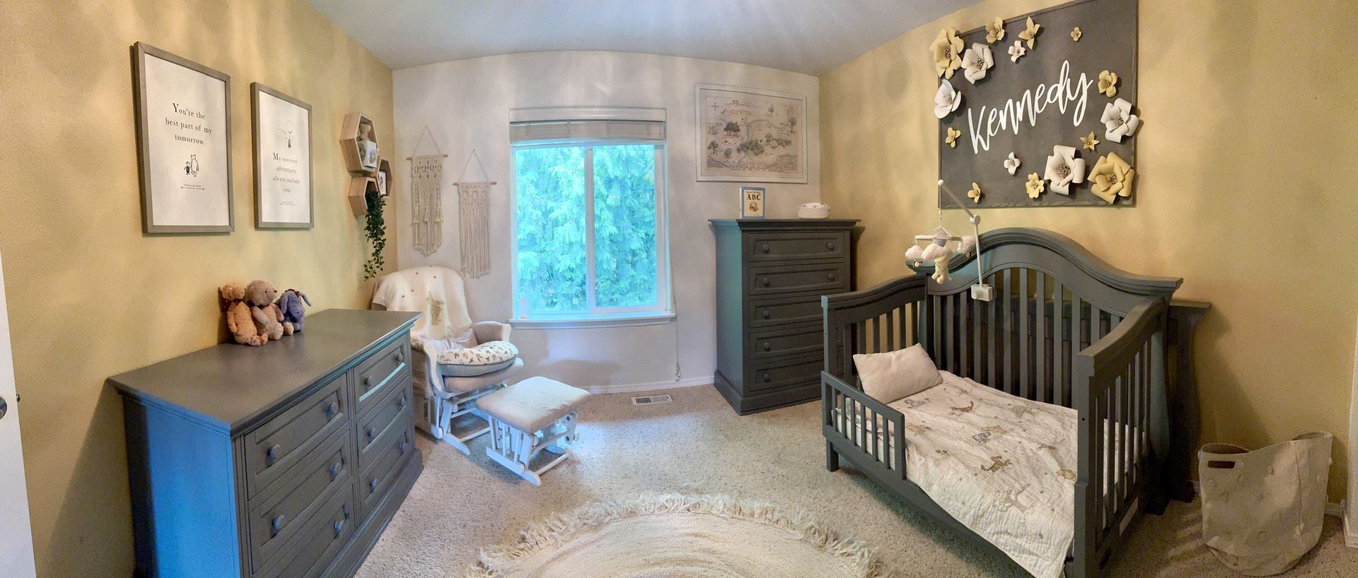 Pottery Barn Kids Winnie The Pooh Nursery Set With GreenGuard GOLD Certified Furniture 