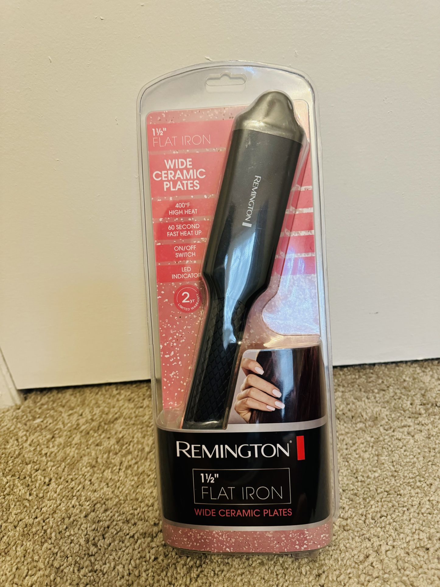 Remington 1.5" Ceramic Flat Iron 400°F 60 Sec Heat Up Swivel Cord LED Indicator