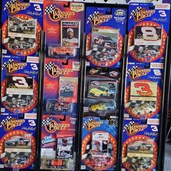 14) 1/64 Diecast Cars