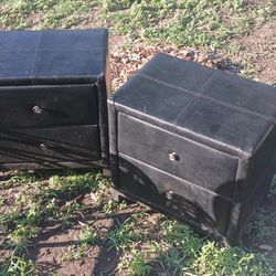 2 Black Side Tables 