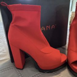 Red Boots 