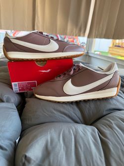 Nike Pacific LTR Women's Sneakers Size 11.5