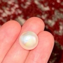 Loose Round White South Sea Pearl