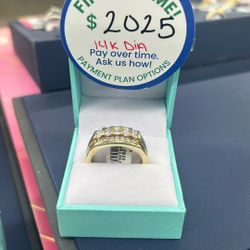 Man Ring 14k Diamond 9.4 g 