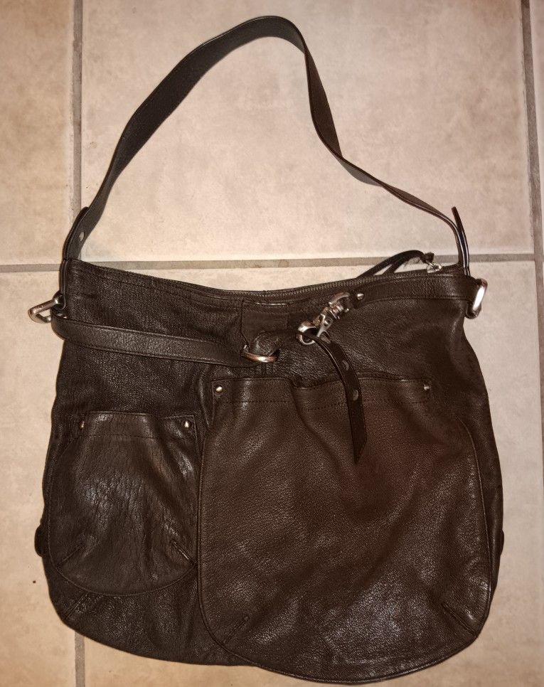 Genuine Leather Purse With Side S A ddle Pockets