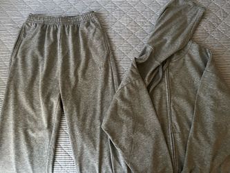 Alo Yoga Gray Sweatsuit Set
