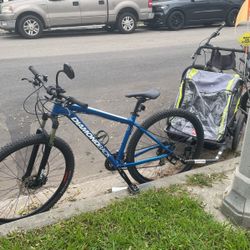 Diamonblack Bike With Veelar Trailer