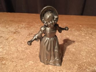 VINTAGE 1800’S PEWTER CANDLE SNUFFER VICTORIAN GIRL IN BONNET 4"