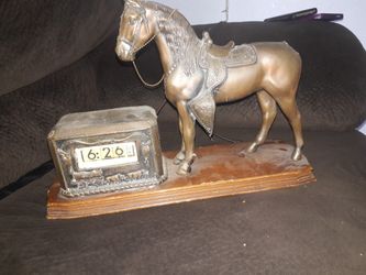 Vintage horse clock 50's