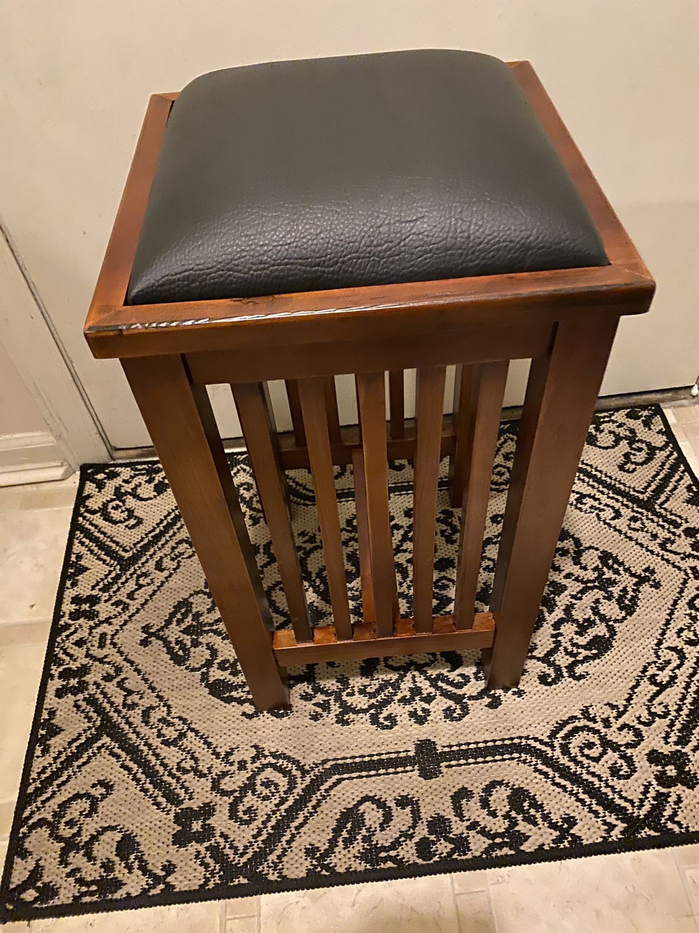 Counter Top Stool