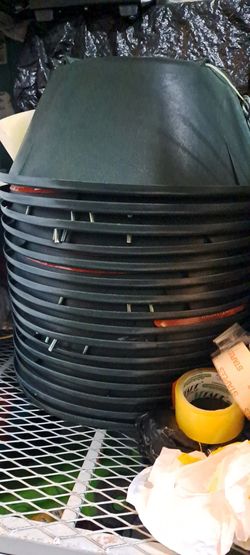 Christmas tree stand 10$ each