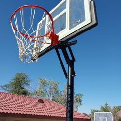 Basketball Hoop 