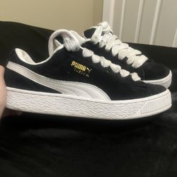 XL Puma Suedes 