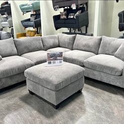 BRAND NEW 4PC SECTIONAL SOFA SET WITH OTTOMAN AND ACCENT PILLOWS INCLUDED $545