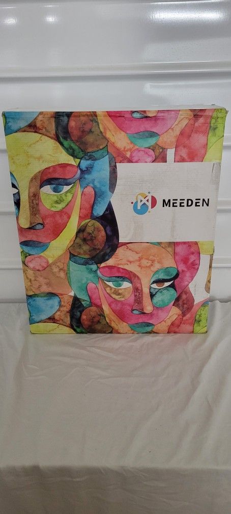 MEEDEN Professional Oil Painting Set with French Easel, 200ML/6.76 oz Oil Paints, Oil Paintbrushes, Stretched Canvases, Panels & Oil Painting Supplies