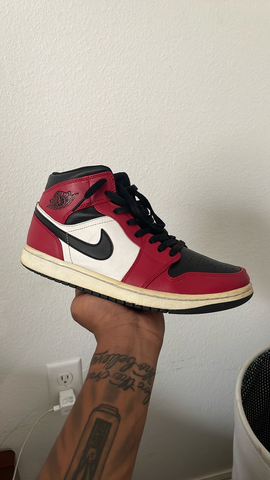 Air Jordan Mid