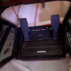 moza r5 ,trophy playseat red,